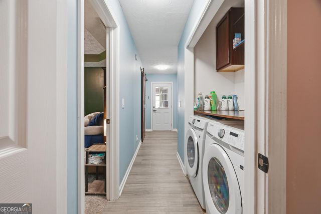 6338 Clearbrook Drive, Flowery Branch, GA 30542