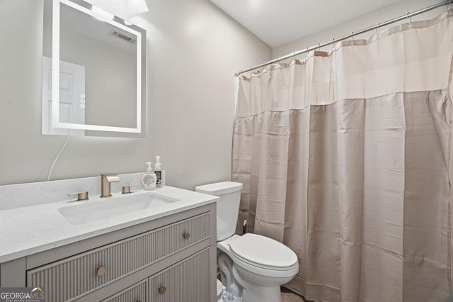 6338 Clearbrook Drive, Flowery Branch, GA 30542