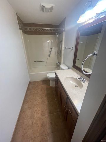 5619 Breconshire Drive, Fort Wayne, IN 46804