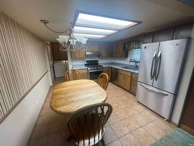 5619 Breconshire Drive, Fort Wayne, IN 46804