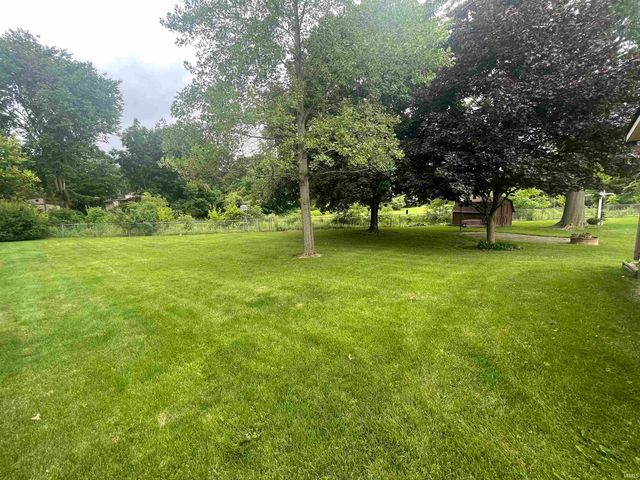 5619 Breconshire Drive, Fort Wayne, IN 46804
