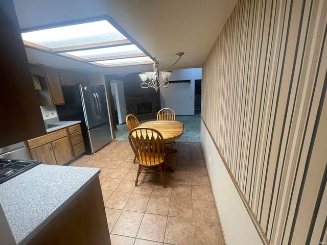 5619 Breconshire Drive, Fort Wayne, IN 46804