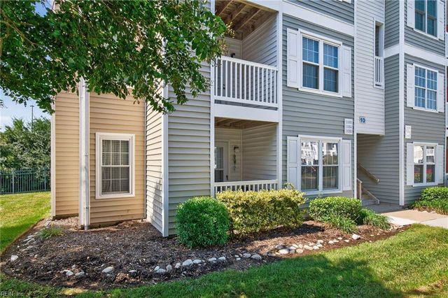 1880 Chantilly CT # 1001, Virginia Beach, VA 23451