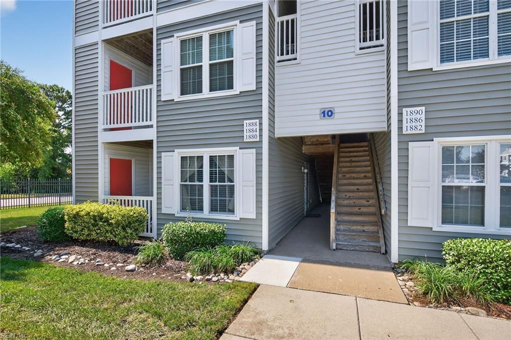 1880 Chantilly CT # 1001, Virginia Beach, VA 23451
