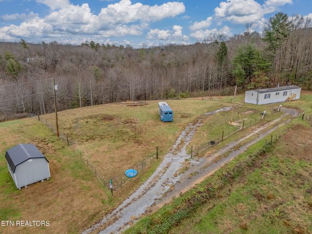 117 Delia Young Lane, Wartburg, TN 37887