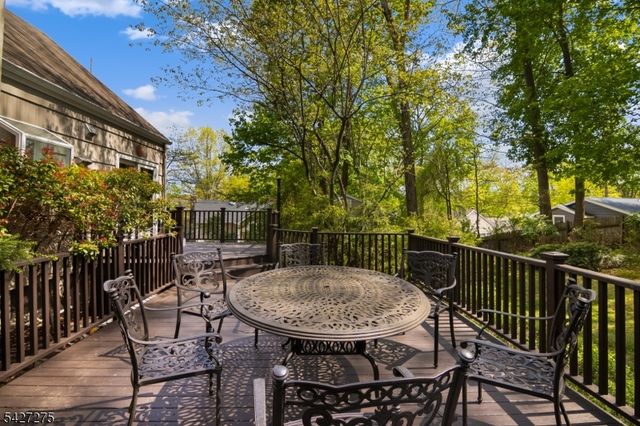 11 Watchtower Rd, Denville Twp., NJ 07834