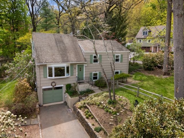 11 Watchtower Rd, Denville Twp., NJ 07834