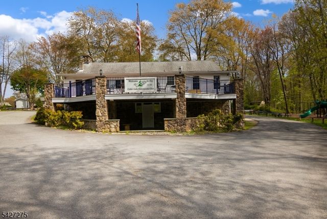 11 Watchtower Rd, Denville Twp., NJ 07834