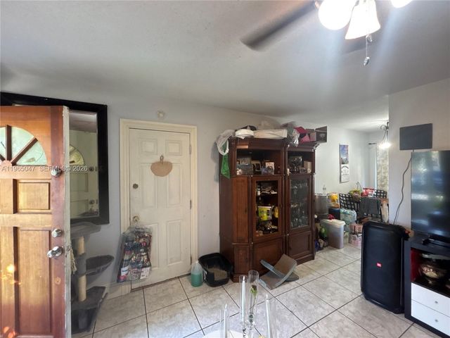 6261 SW 25th St, Miramar, FL 33023