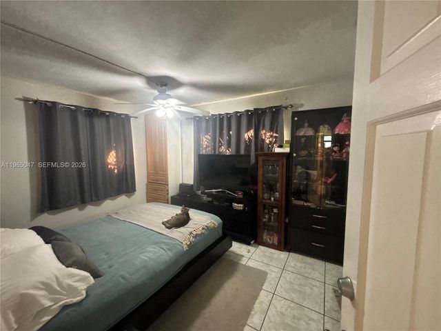 6261 SW 25th St, Miramar, FL 33023