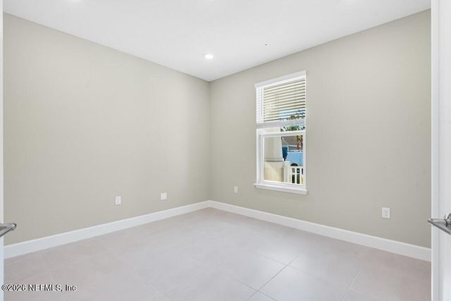10 GEOSAM Drive, Palm Coast, FL 32137