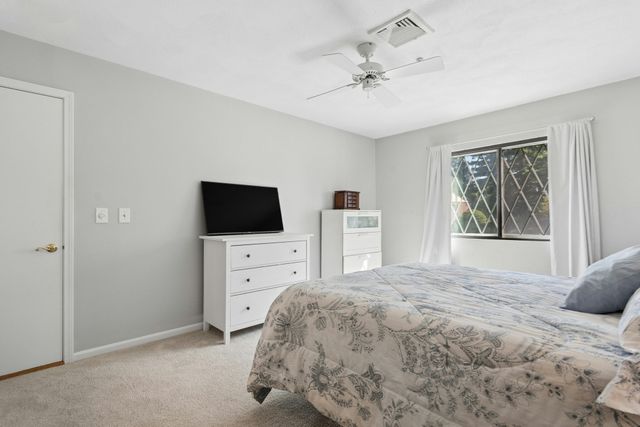 20 Rainbow Pond Drive C2, Walpole, MA 02081