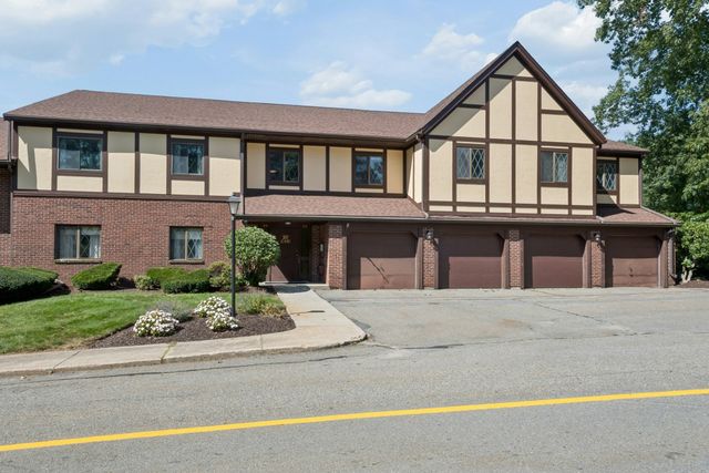 20 Rainbow Pond Drive C2, Walpole, MA 02081