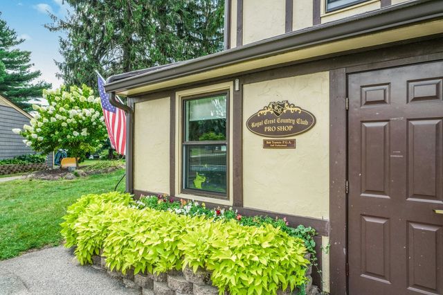 20 Rainbow Pond Drive C2, Walpole, MA 02081