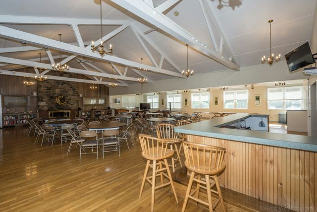 20 Rainbow Pond Drive C2, Walpole, MA 02081