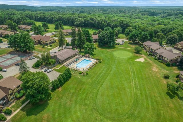 20 Rainbow Pond Drive C2, Walpole, MA 02081