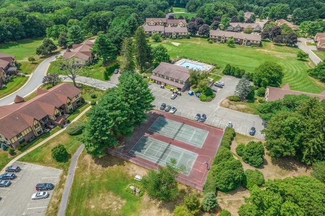 20 Rainbow Pond Drive C2, Walpole, MA 02081