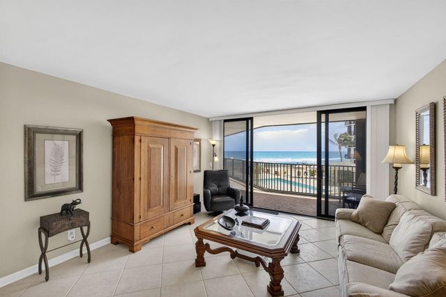 3610 S Ocean Boulevard 203, South Palm Beach, FL 33480