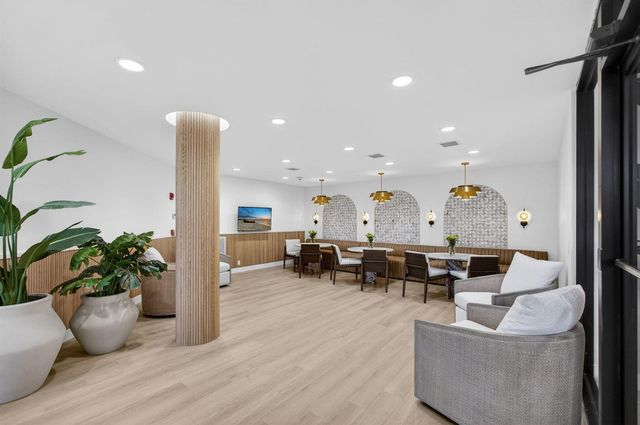 3610 S Ocean Boulevard 203, South Palm Beach, FL 33480