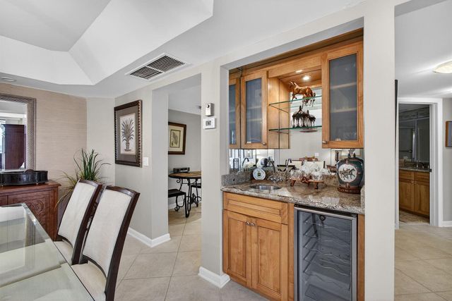 3610 S Ocean Boulevard 203, South Palm Beach, FL 33480