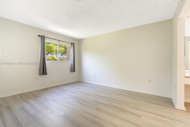 13455 SW 16th Ct 306F, Pembroke Pines, FL 33027