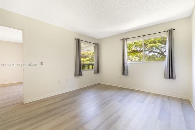 13455 SW 16th Ct 306F, Pembroke Pines, FL 33027