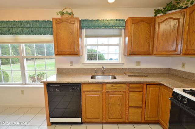 2294 Logan Court, Toms River, NJ 08755