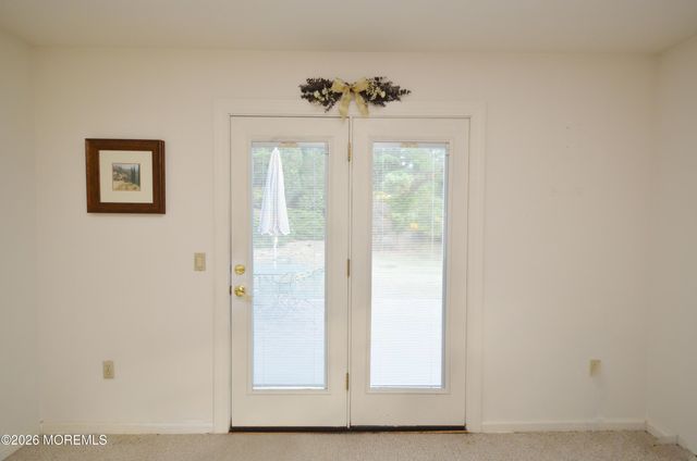 2294 Logan Court, Toms River, NJ 08755