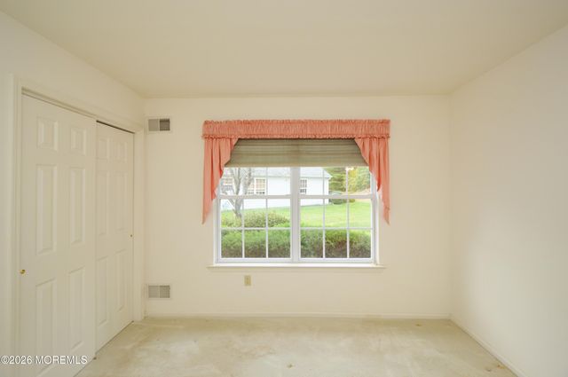 2294 Logan Court, Toms River, NJ 08755