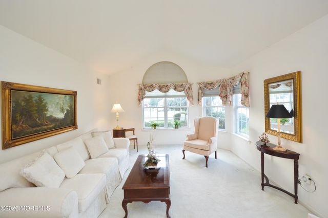 2294 Logan Court, Toms River, NJ 08755