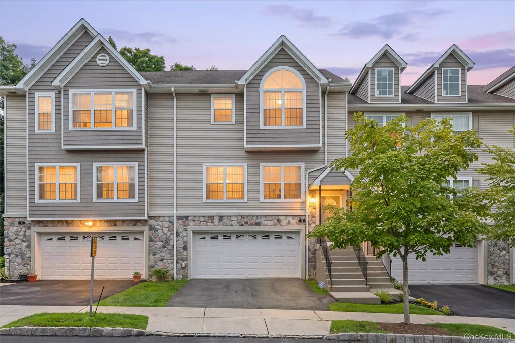11 Hidden Creek Boulevard, Monroe, NY 10950 — exterior