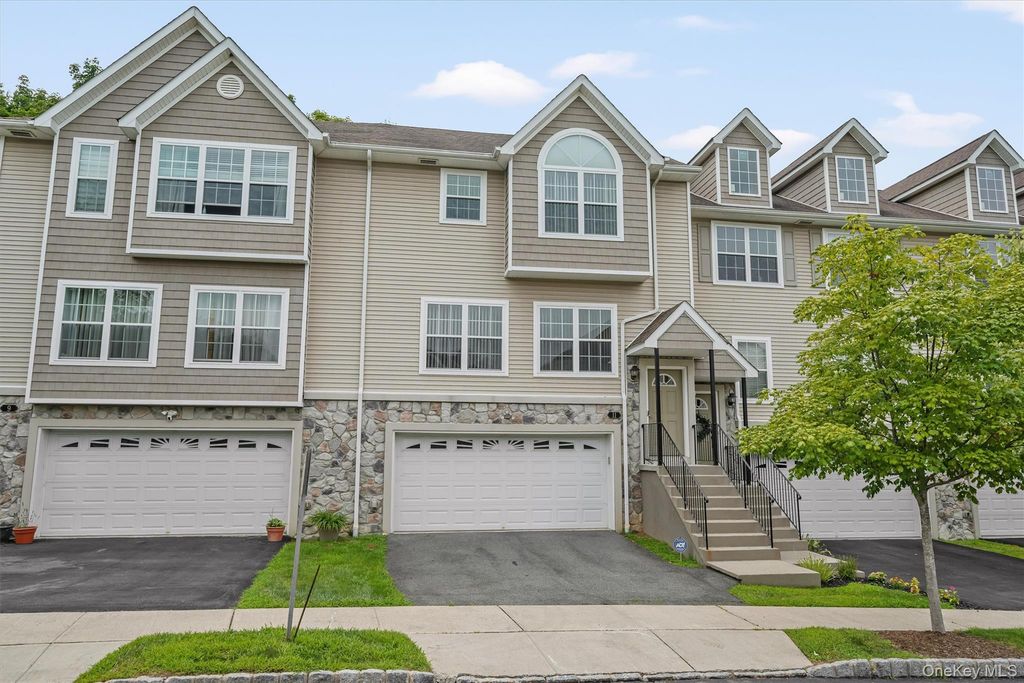 11 Hidden Creek Boulevard, Monroe, NY 10950 — photo 3