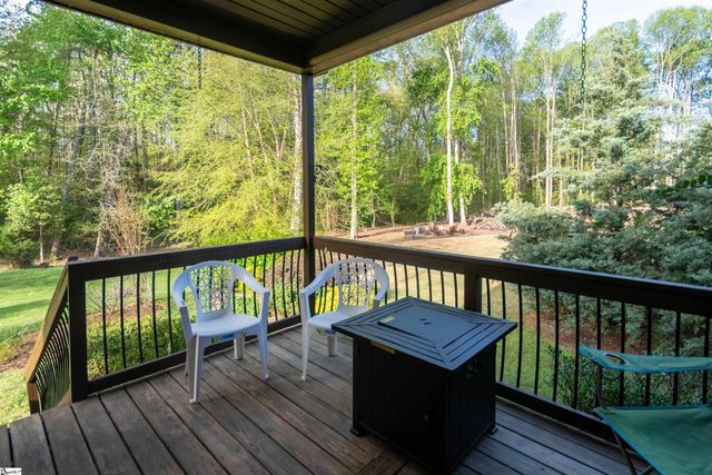 409 Trillium Creek Court, Travelers Rest, SC 29690