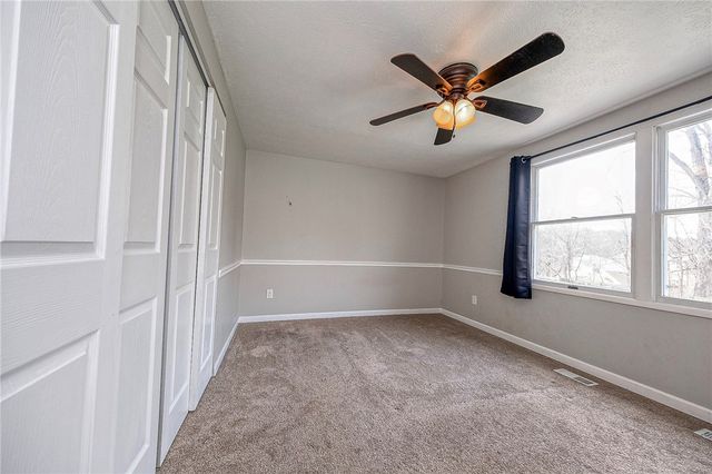 646 Harborview Dr, Plum Boro, PA 15239
