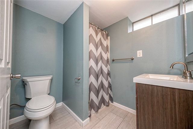 646 Harborview Dr, Plum Boro, PA 15239
