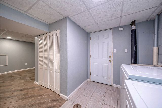 646 Harborview Dr, Plum Boro, PA 15239