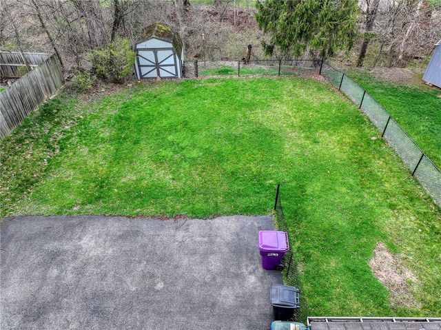 646 Harborview Dr, Plum Boro, PA 15239