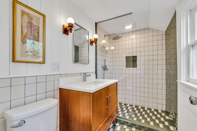 5 Kiley Court 4, Provincetown, MA 02657