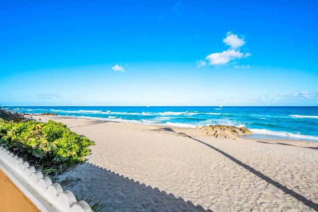 100 Worth Avenue 308, Palm Beach, FL 33480