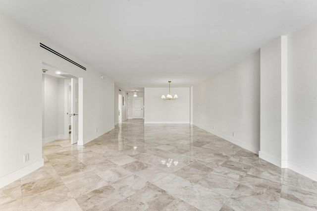 100 Worth Avenue 308, Palm Beach, FL 33480