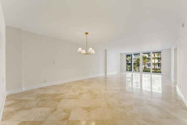 100 Worth Avenue 308, Palm Beach, FL 33480