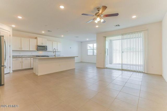 35792 N Bloom Street, San Tan Valley, AZ 85144