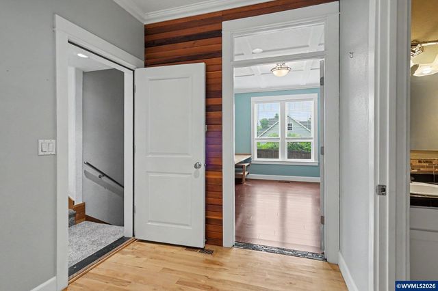 1321 Chapman Hill Dr NW, Salem, OR 97304