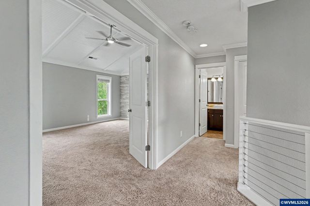 1321 Chapman Hill Dr NW, Salem, OR 97304