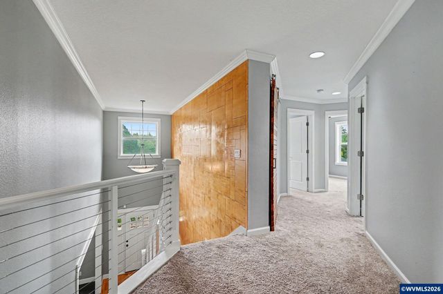 1321 Chapman Hill Dr NW, Salem, OR 97304