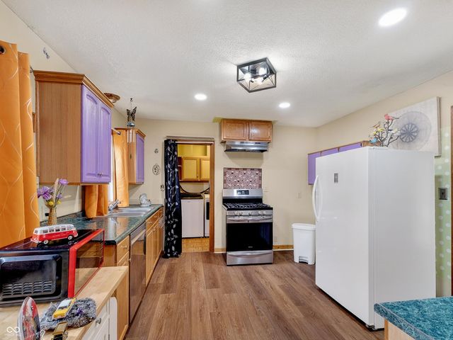 3426 W 8th Street, Anderson, IN 46011