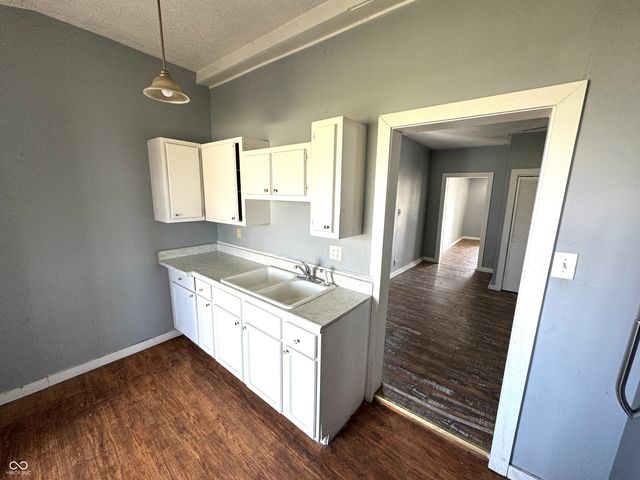 1010 Bates Street, Indianapolis, IN 46202