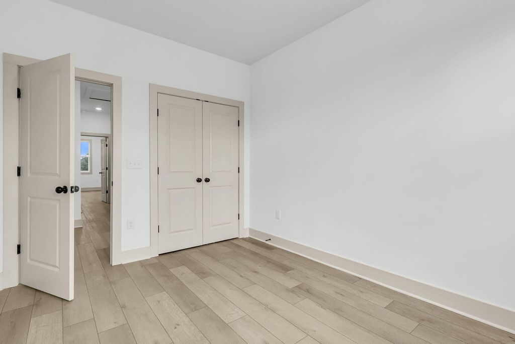 Image 30 of property listing at 4011 Gravely Avenue, North Charleston, SC 29405