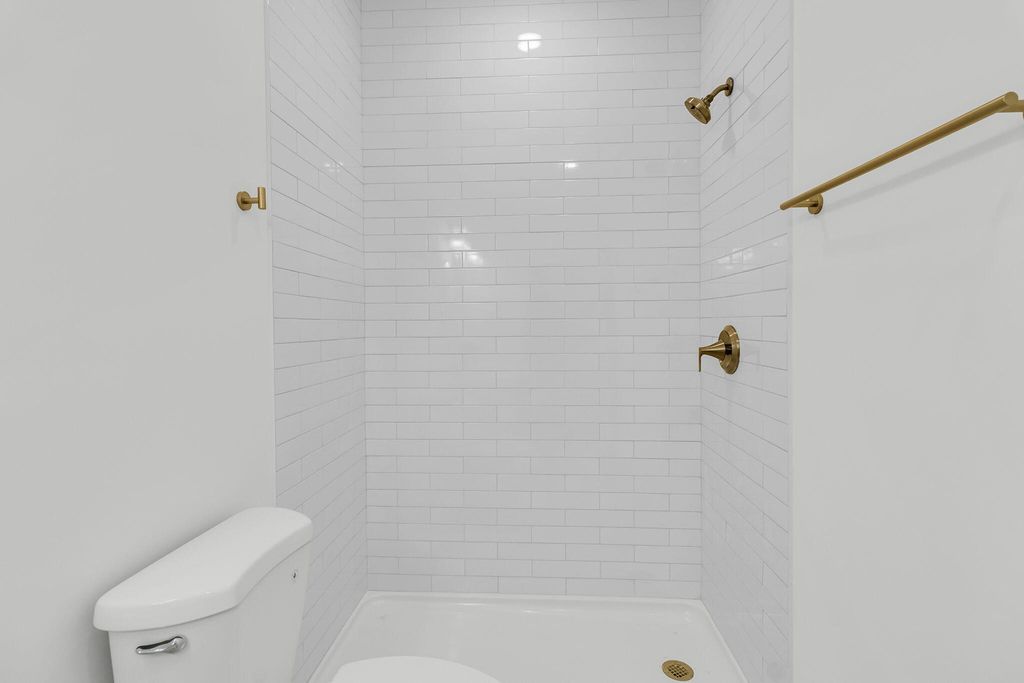 Image 41 of property listing at 4011 Gravely Avenue, North Charleston, SC 29405