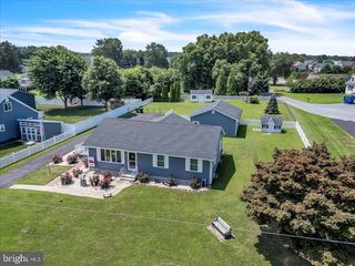 6215 N DUPONT HWY, Dover, DE 19901